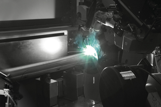 AEC-Pole-Division-produzione-pali-illuminazione-pubblica-saldatura-palo